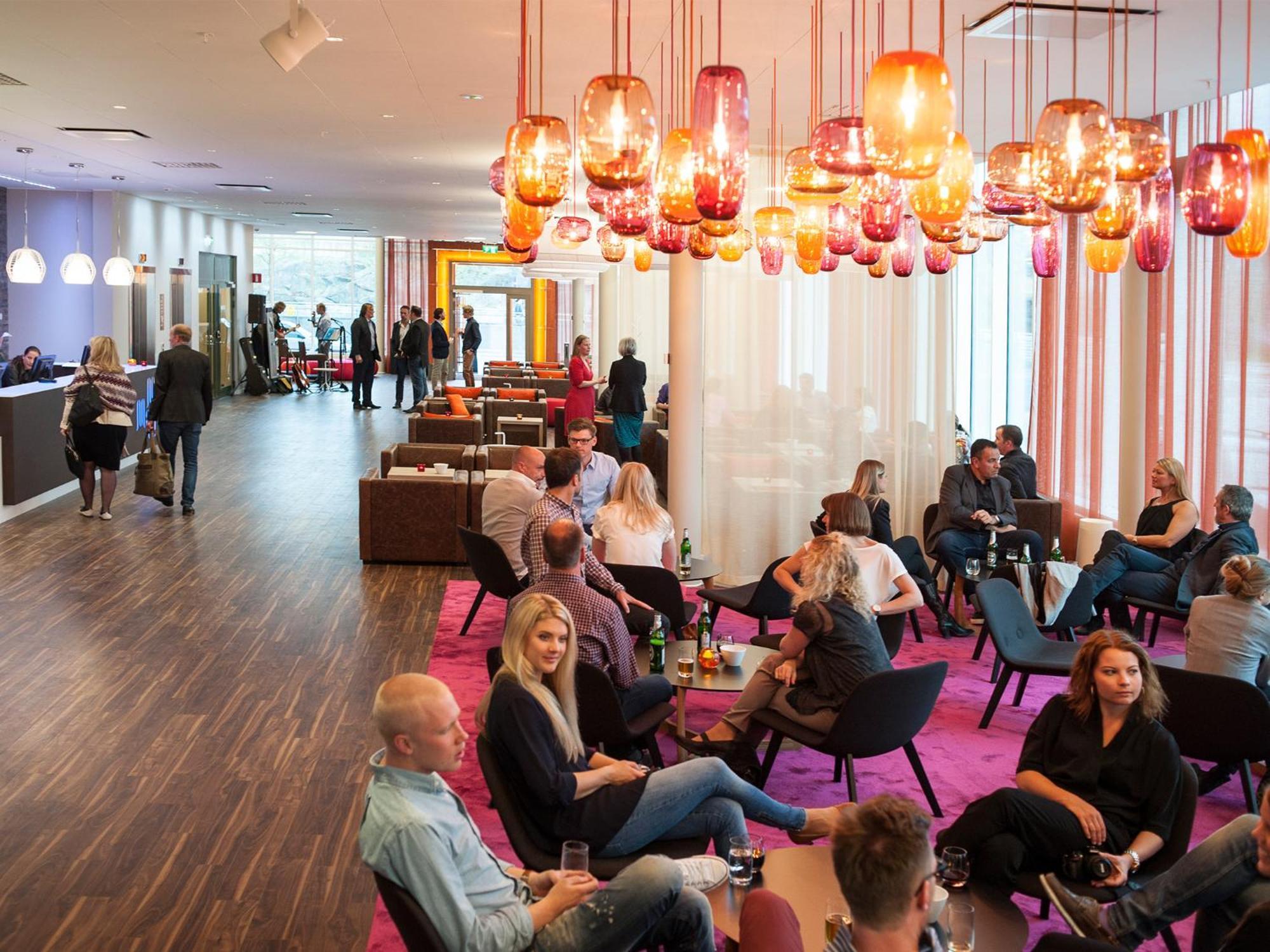 Motel L Hammarby Sjoestad Estocolmo Exterior foto